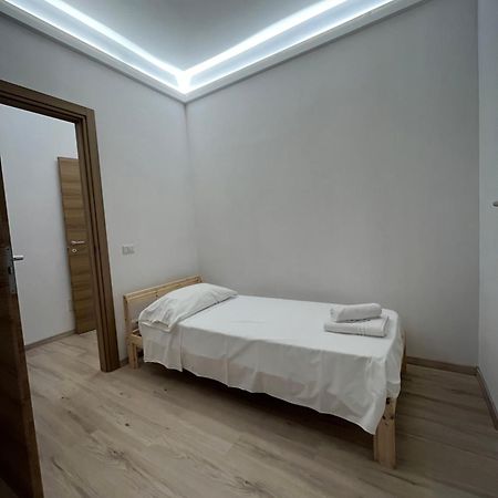 Villa Milano Apt. N. 2 ภายนอก รูปภาพ