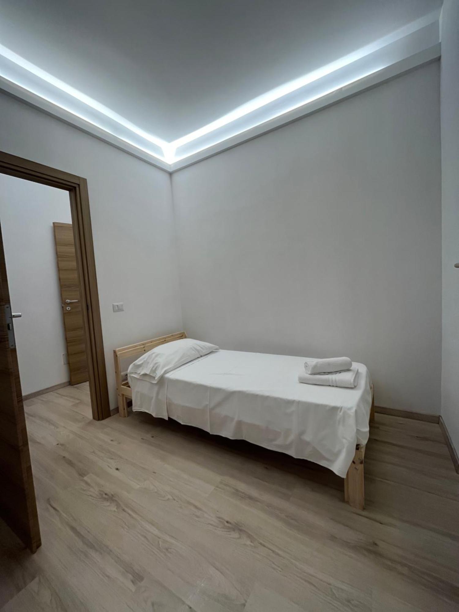 Villa Milano Apt. N. 2 ภายนอก รูปภาพ